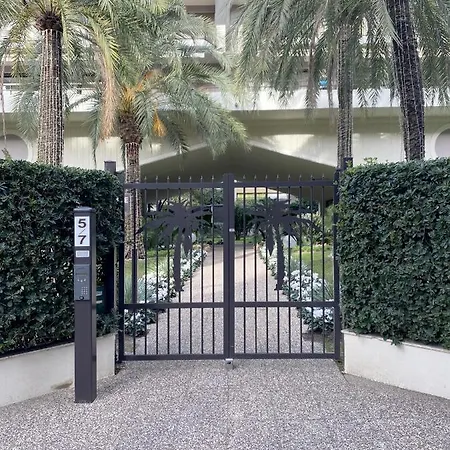Apartment Jardins Croisette Pres Croisette Cannes